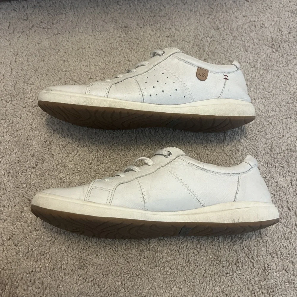 josef seibel Caren 01 Size 9-9.5 US/ EU 40 White Leather Sneaker‎ Tennis Shoes